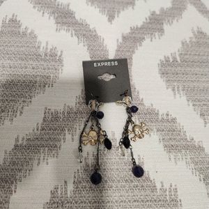 Women's Express Skull Earrings